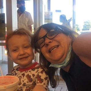 Meet your Posher, Kellie